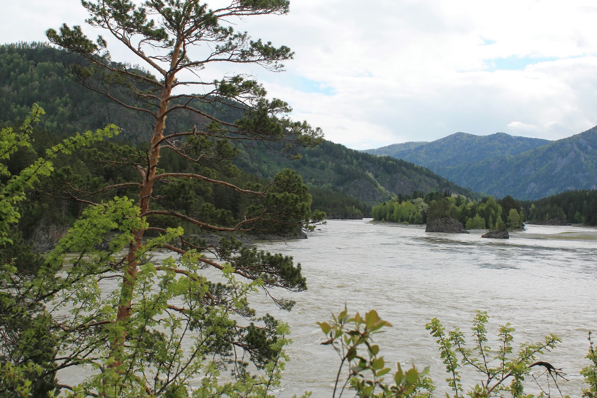 весна води пейзаж природа гори подорожі дерево небо озеро на відкритому повітрі деревини мальовничий моря літо річка видовище красиві острів рок сцена