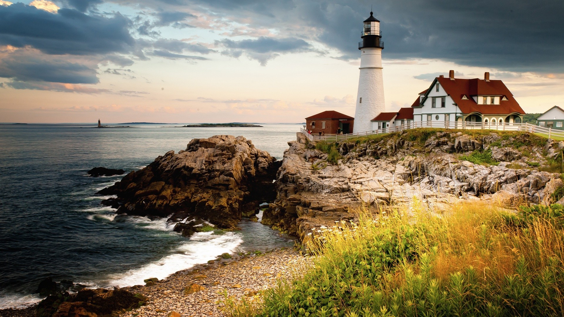 beacons lighthouse water seashore sea ocean travel beach outdoors sky nature landscape summer sunset shore coastal seascape rock architecture