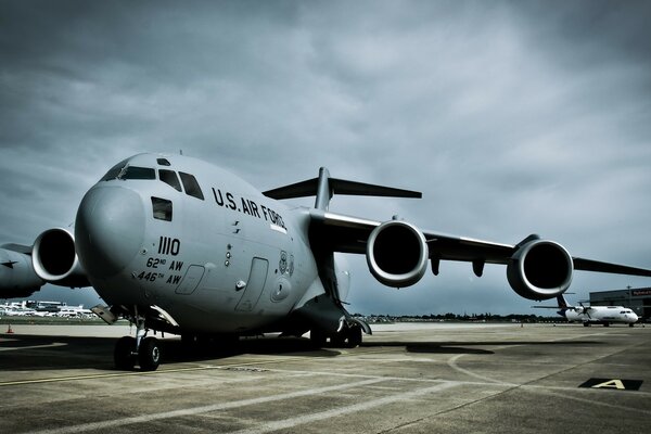 American plane at Moscow airport