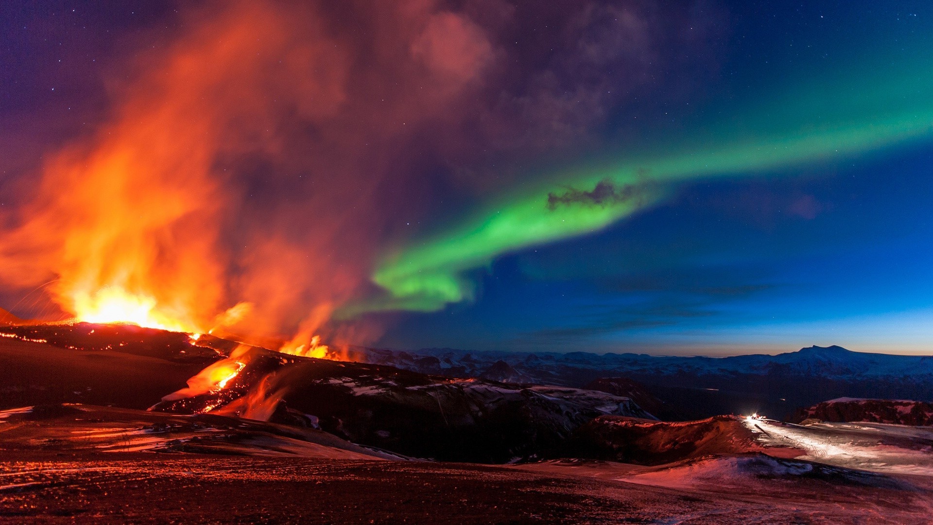 vulcão chamas vulcão desastre erupção fumaça pôr do sol paisagem perigo quente intensidade tempestade amanhecer