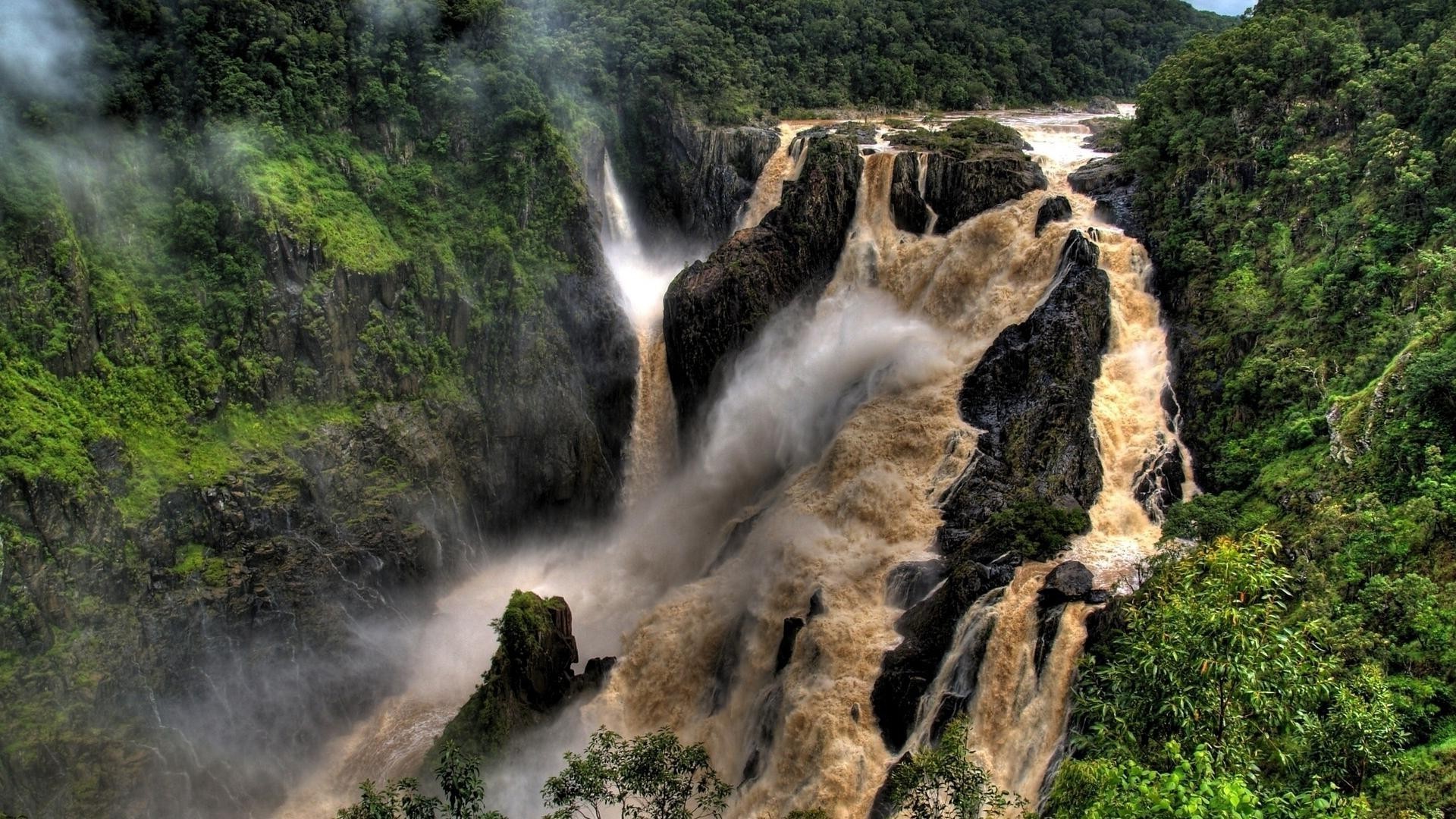 rios lagoas e córregos lagoas e córregos cachoeira água natureza paisagem viagens madeira rio montanha ao ar livre rocha cênica córrego árvore turismo outono céu