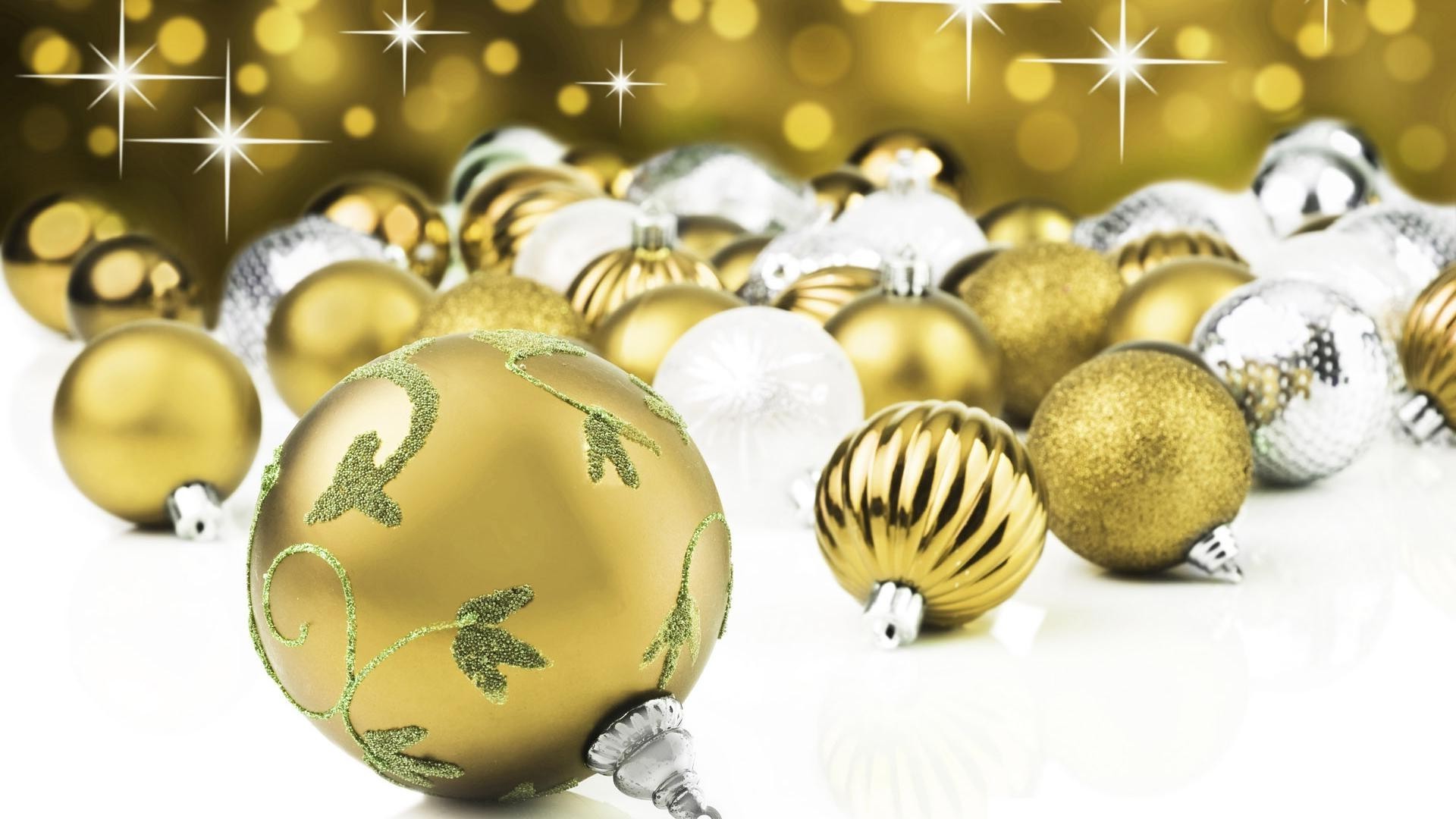 neujahr weihnachten ball kugel winter dekoration glänzt gold armband urlaub glitzern merry desktop verzierte runde hell traditionelle saison