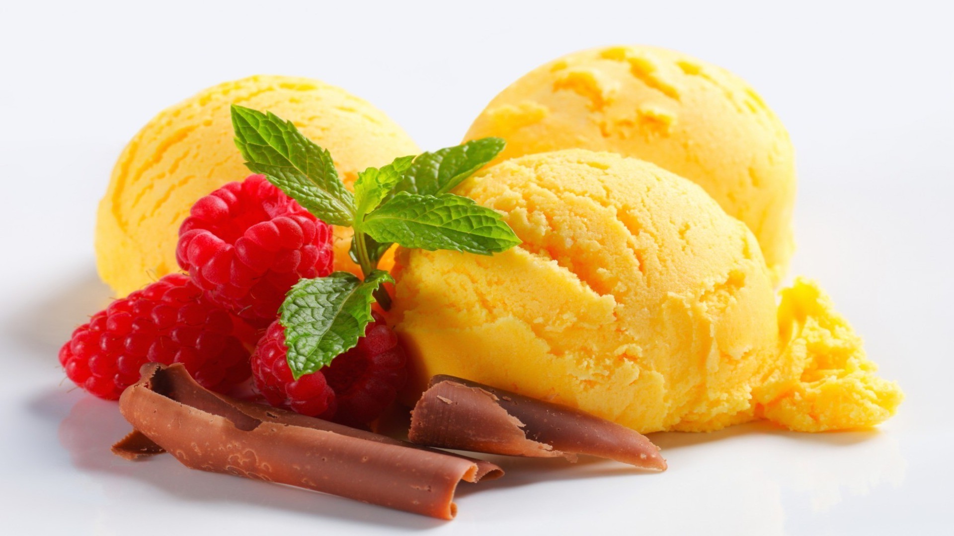 essen & trinken süß lecker vanille schaufel creme sorbet gefroren minze obst erdbeere waffel lebensmittel cremig erfrischung waffel schokolade eis wohlschmeckend zucker