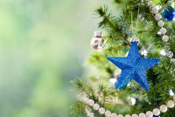 Postcard. Christmas tree with toys