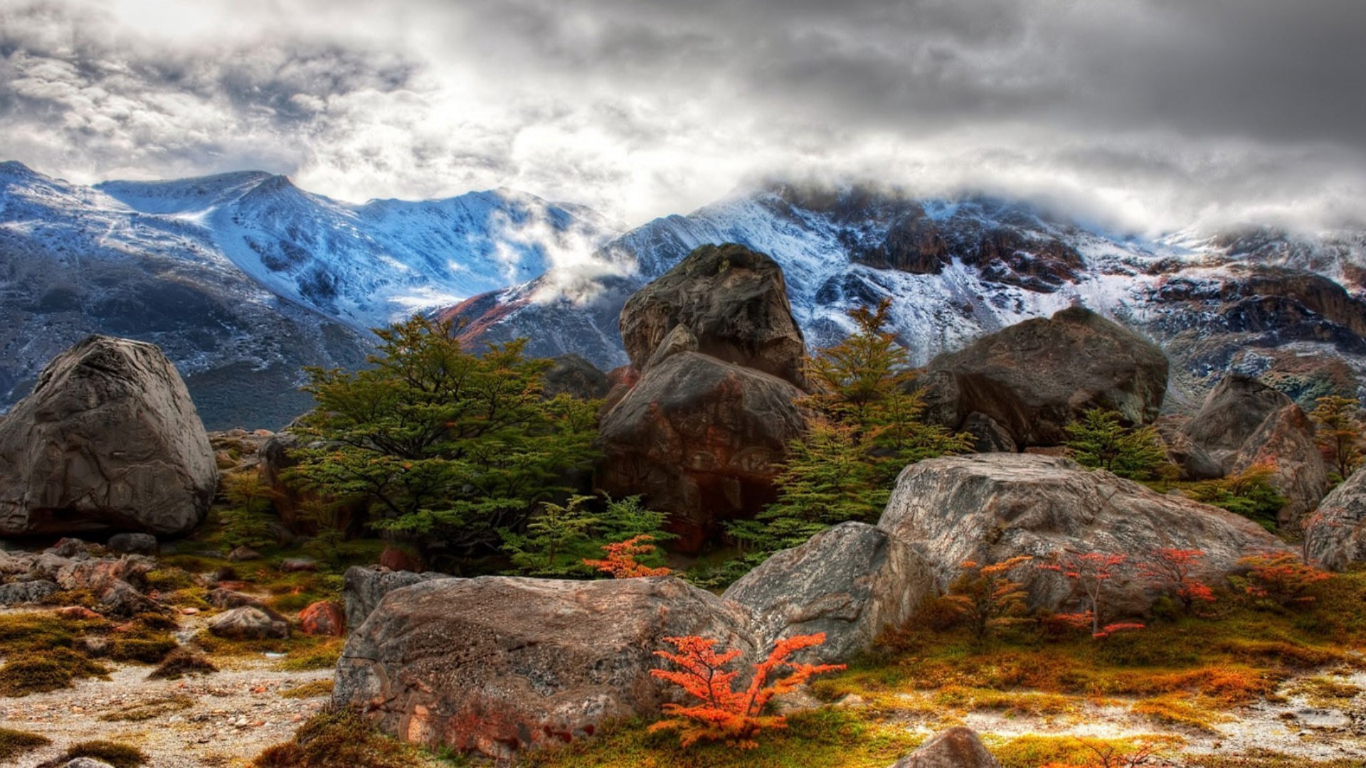 山 景观 旅游 山 岩石 水 自然 户外 天空 风景 雪