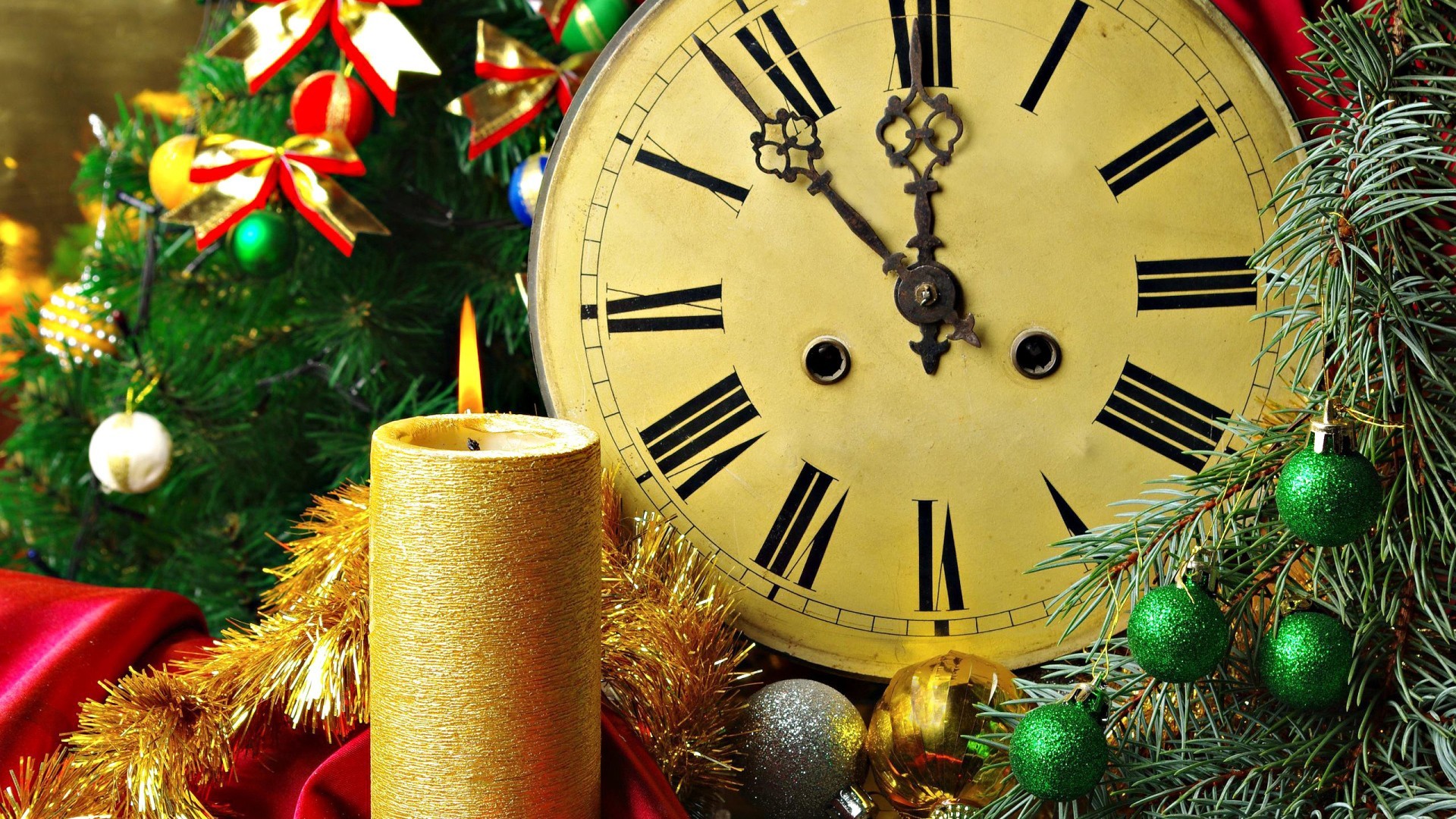 neujahr weihnachten urlaub uhr zeit dekoration gold mitternacht glocke eva leuchten winter faden geschenk schauen runde traditionelle verzierte