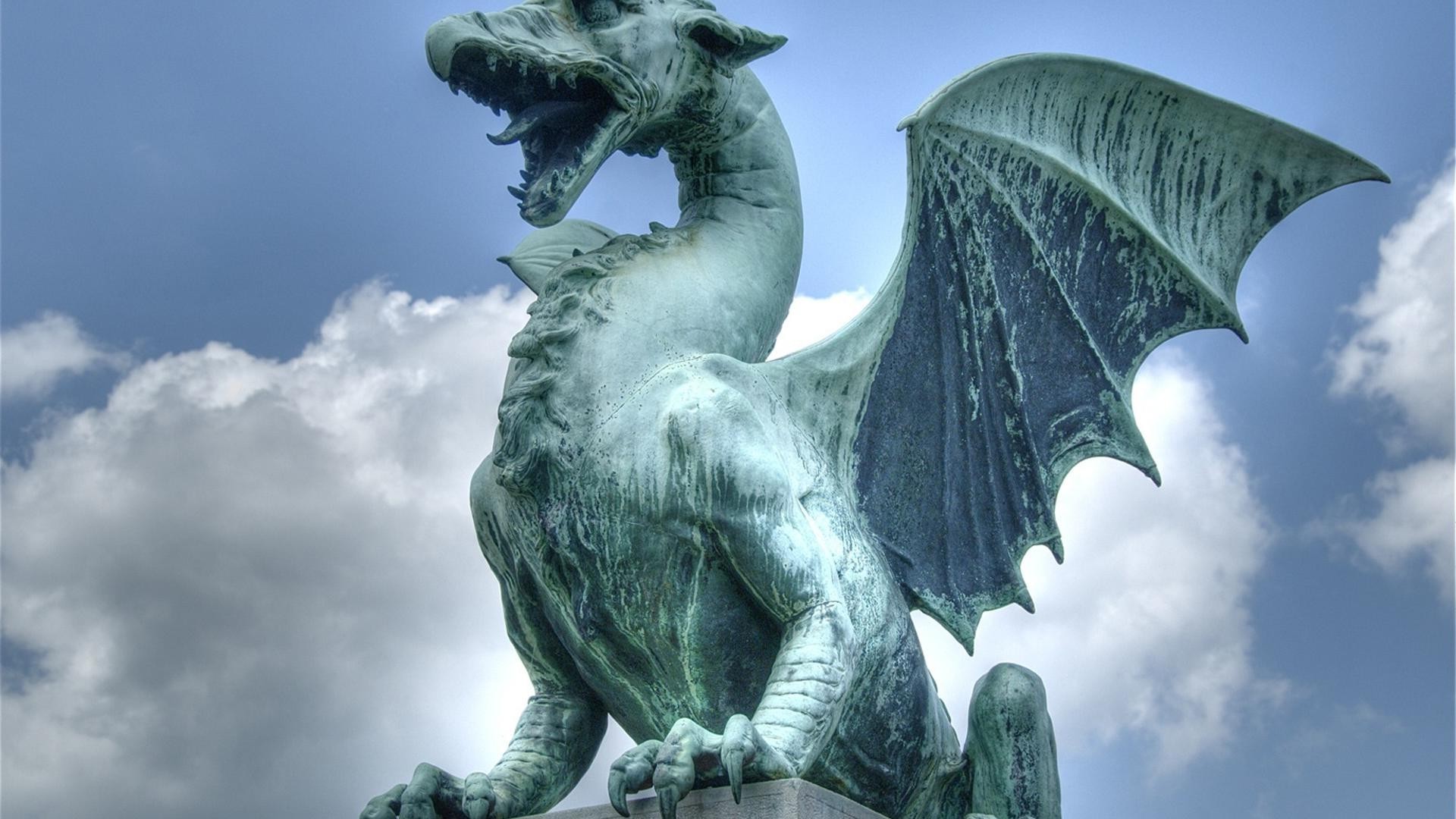 dragons sculpture statue art sky symbol travel monument architecture bronze museum illustration daylight ancient