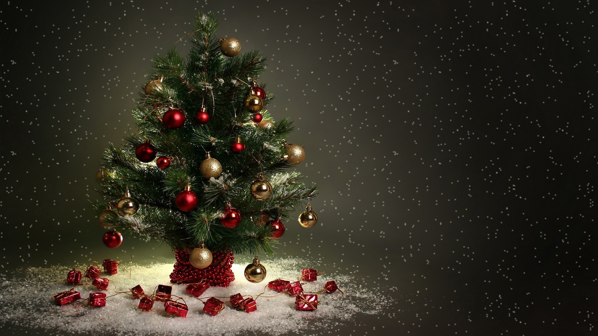 new year christmas winter celebration merry christmas tree decoration eve shining snowflake ball tree fir pine desktop snow season card sphere