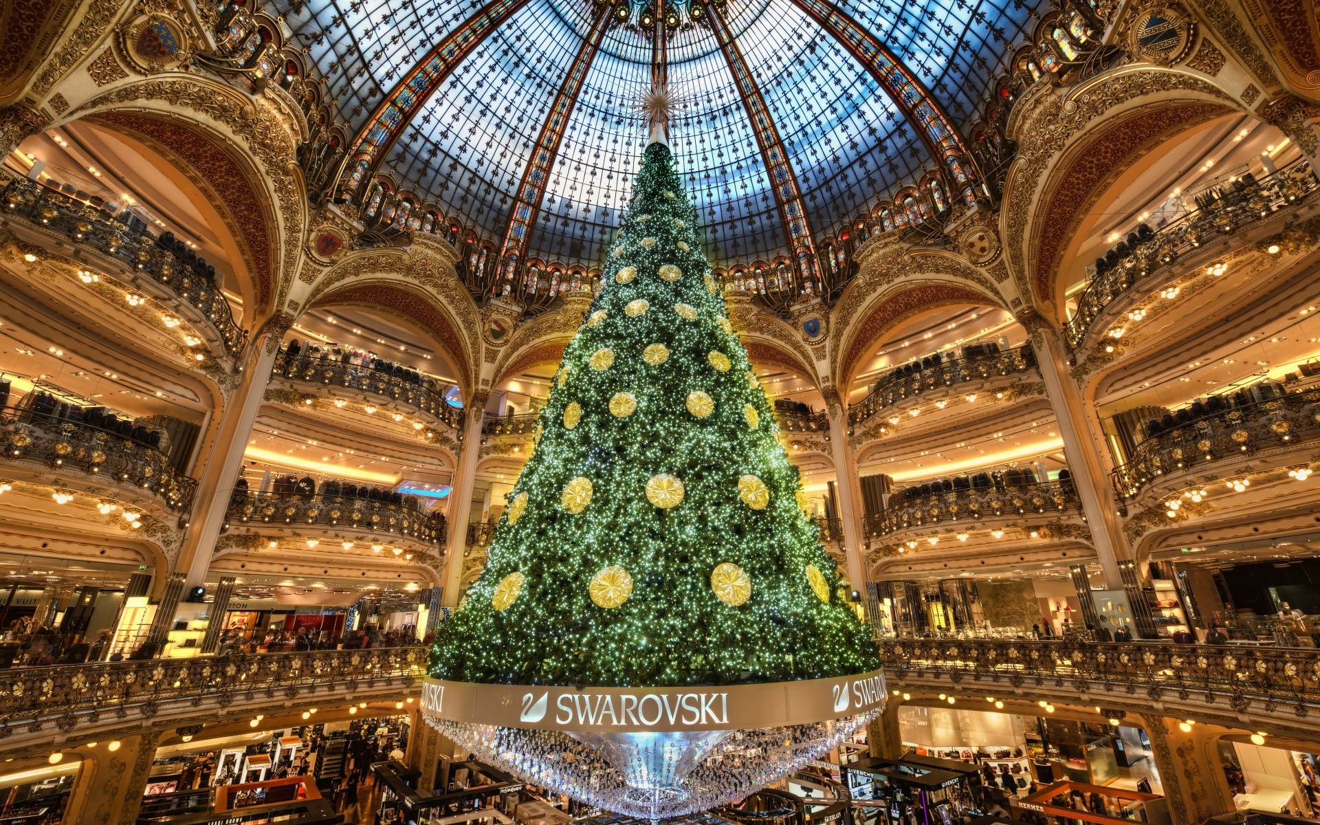 natale architettura viaggi interno illuminato chiesa soffitto cupola lusso vetro città