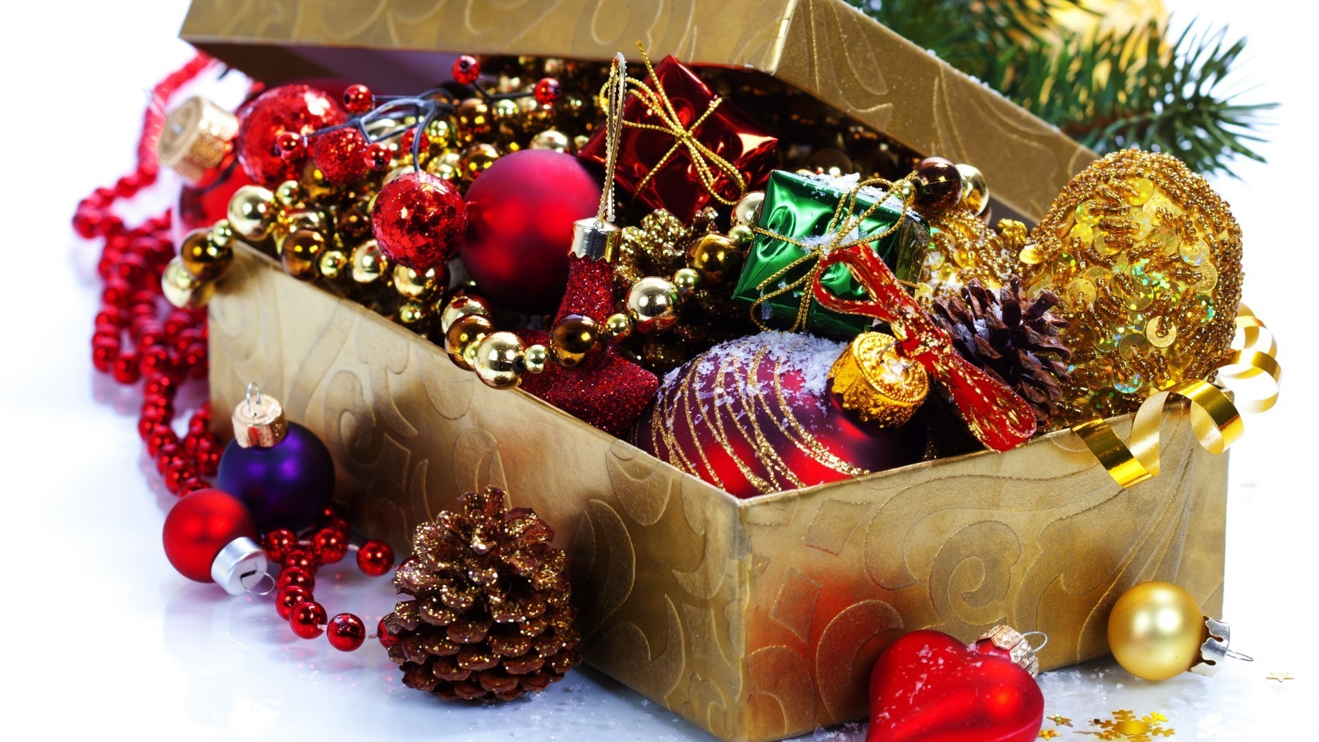 new year christmas decoration celebration gift winter thread box gold shining ball traditional bow desktop chocolate