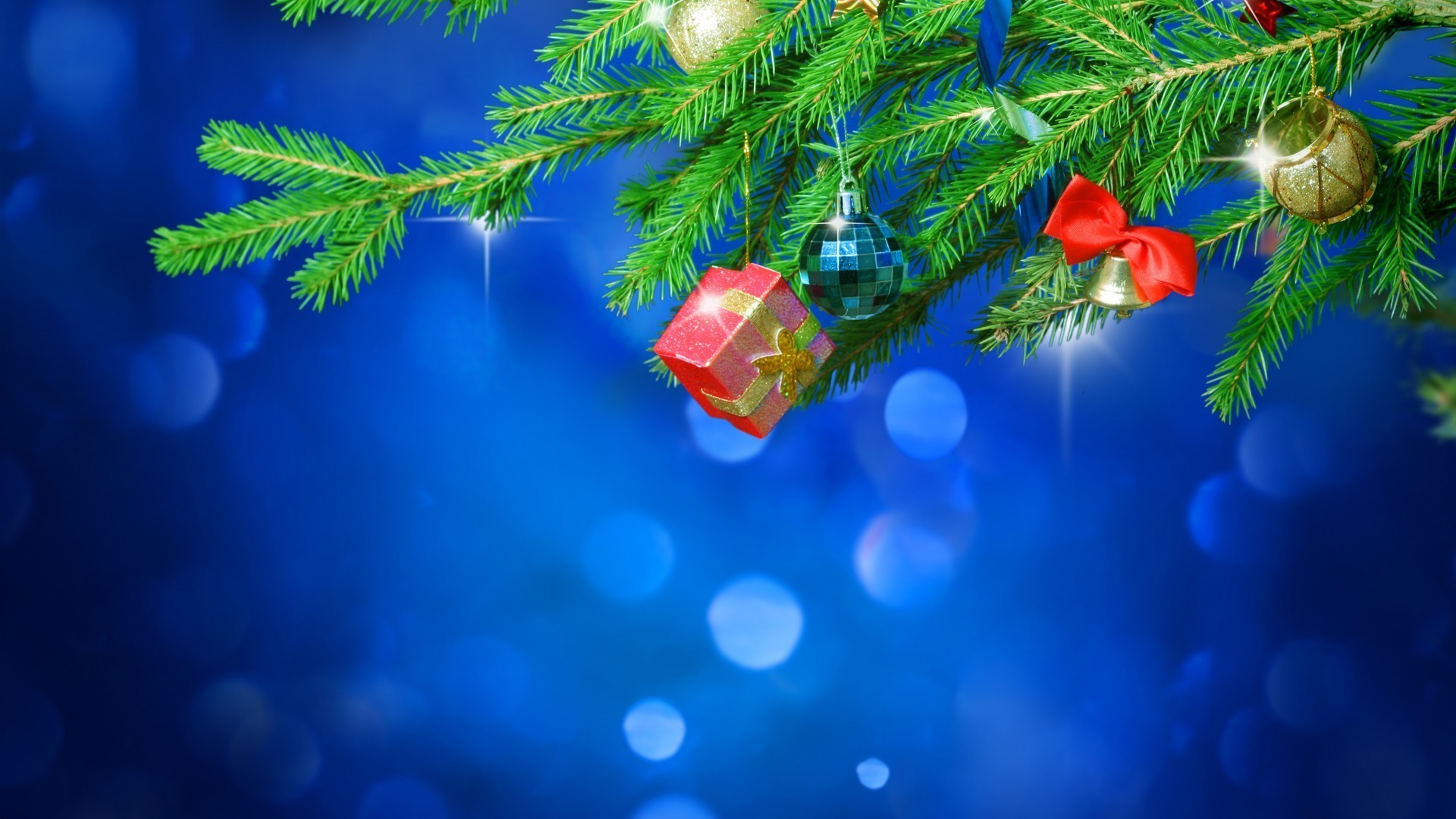 new year christmas decoration winter celebration tree ball desktop merry season color shining blur eve fir card pine sphere branch bright