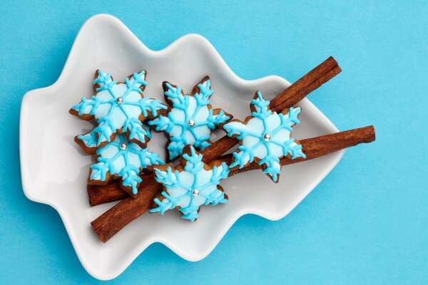 Deliciosas galletas de invierno y canela