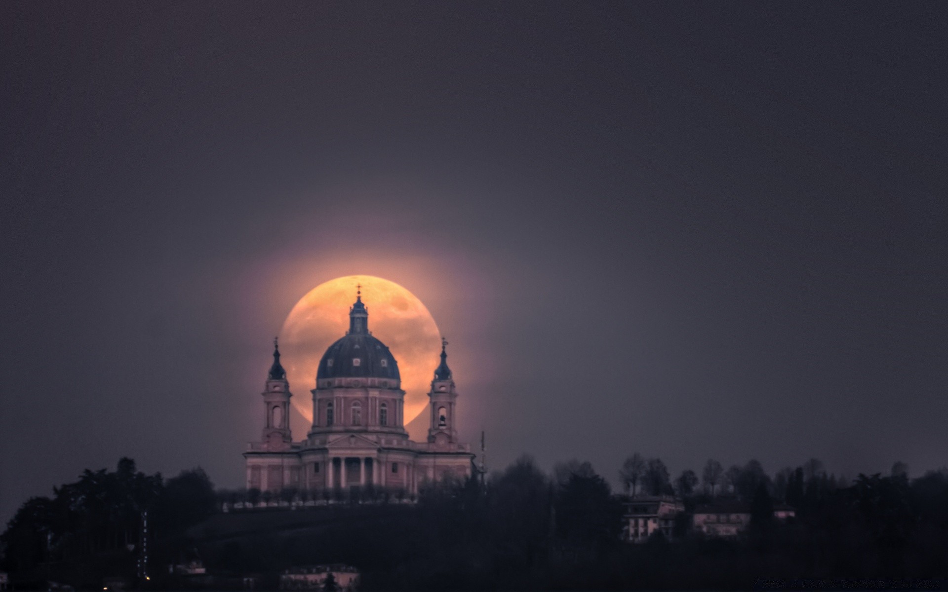 halloween architecture dusk sunset travel evening sky outdoors city dawn moon religion building dome