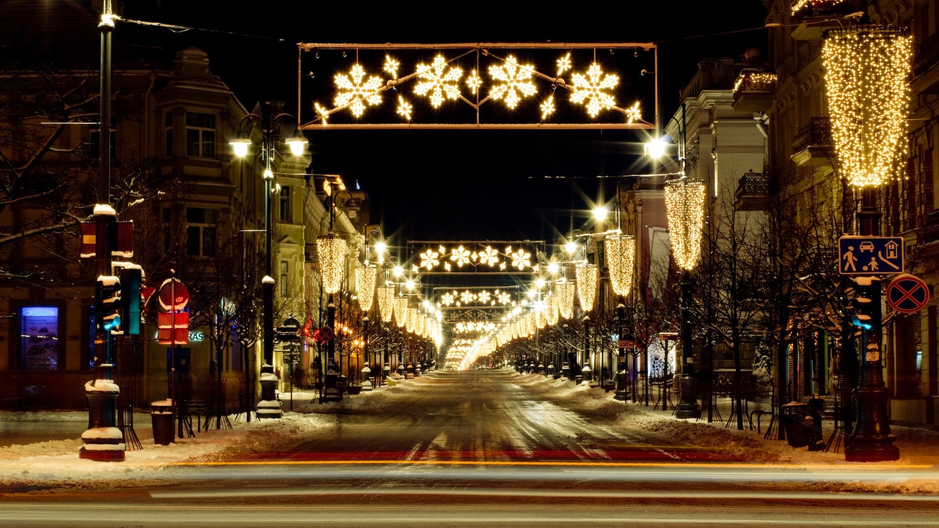 nouvel an rue ville route voyage urbain lumière soir rétro-éclairé maison trafic flou tourisme touriste architecture scène crépuscule shopping voiture avenue