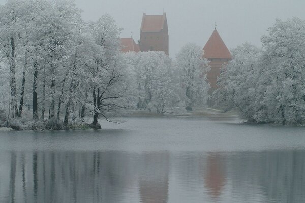 The snowy beauty of a medieval tower