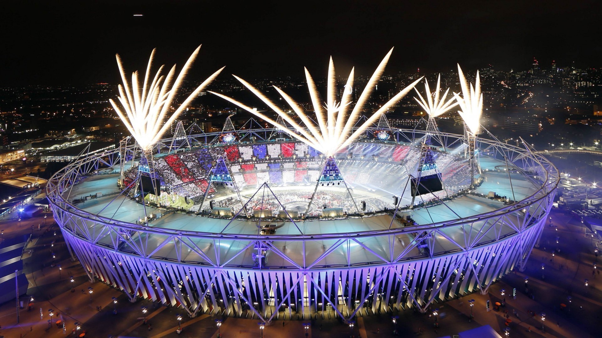 futebol festival festa luz feriado chama fumaça energia concerto estádio desempenho música fogos de artifício palco auditório