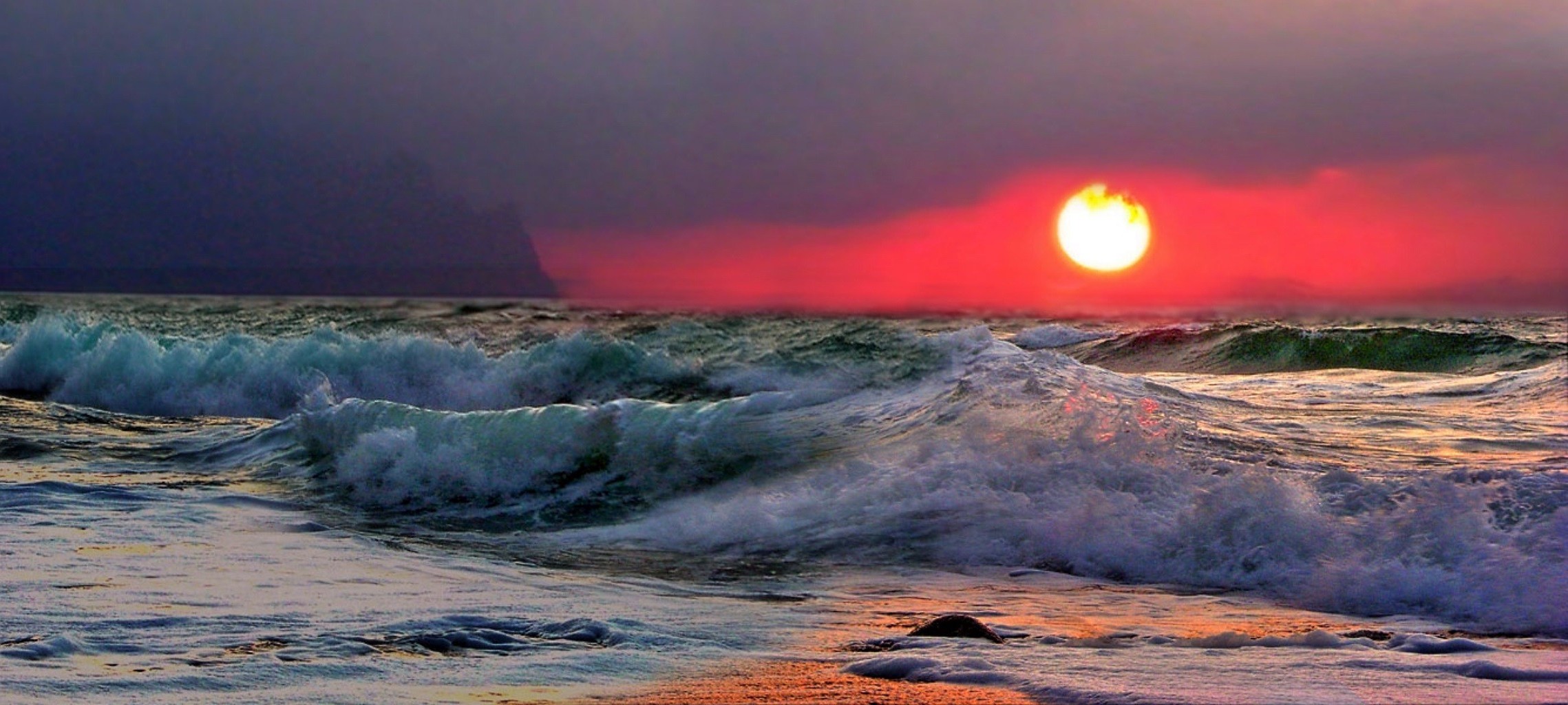 vacaciones puesta del sol agua paisaje océano mar tormenta playa volcán amanecer noche mar erupción cielo viajes montañas paisaje luz crepúsculo escénico