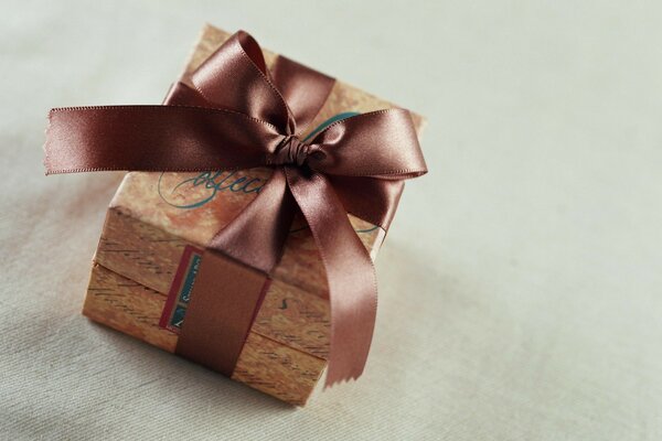 巧克力丝带礼品盒