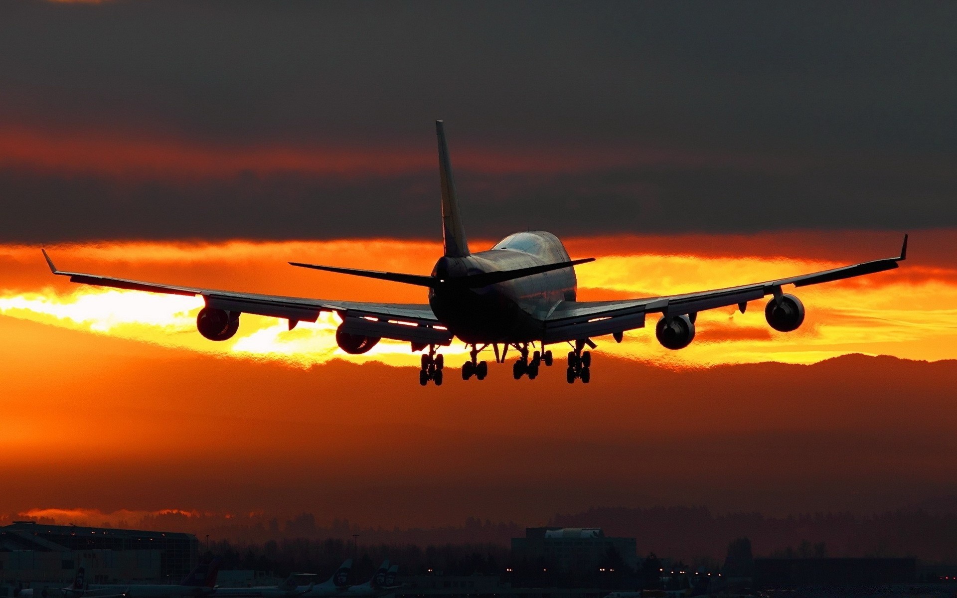 aviazione aereo aereo aeroporto sistema di trasporto auto volo aereo cielo viaggi aria militare tramonto ala decollo volare sera