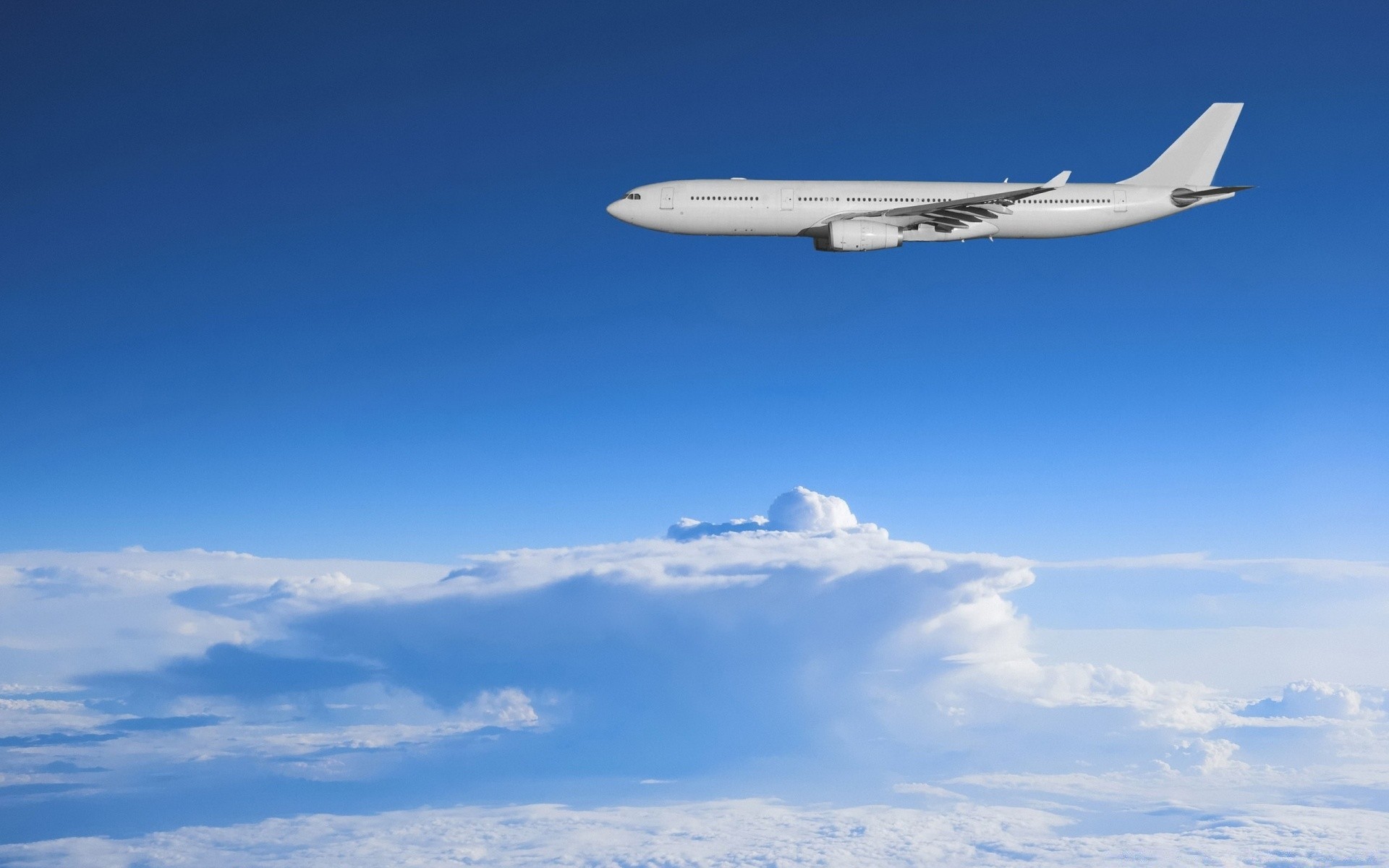 航空 飞机 飞机 天空 飞行 飞行 飞机 空气 旅行 运输系统 户外 云 日光 客机 景观 天气 好天气 高 自然 光