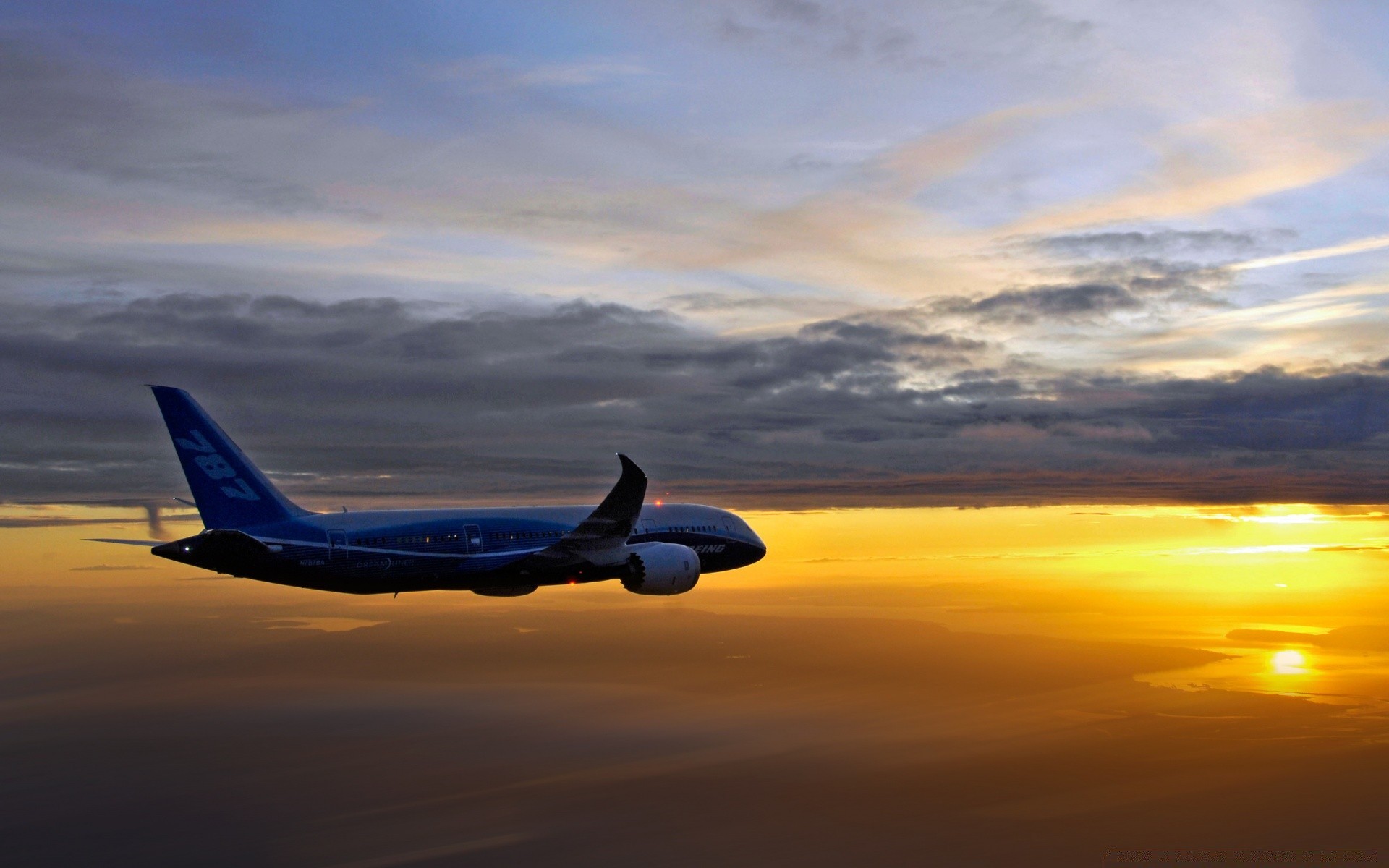 aviación puesta del sol avión avión amanecer cielo vuelo noche sol crepúsculo viajes silueta avión volar