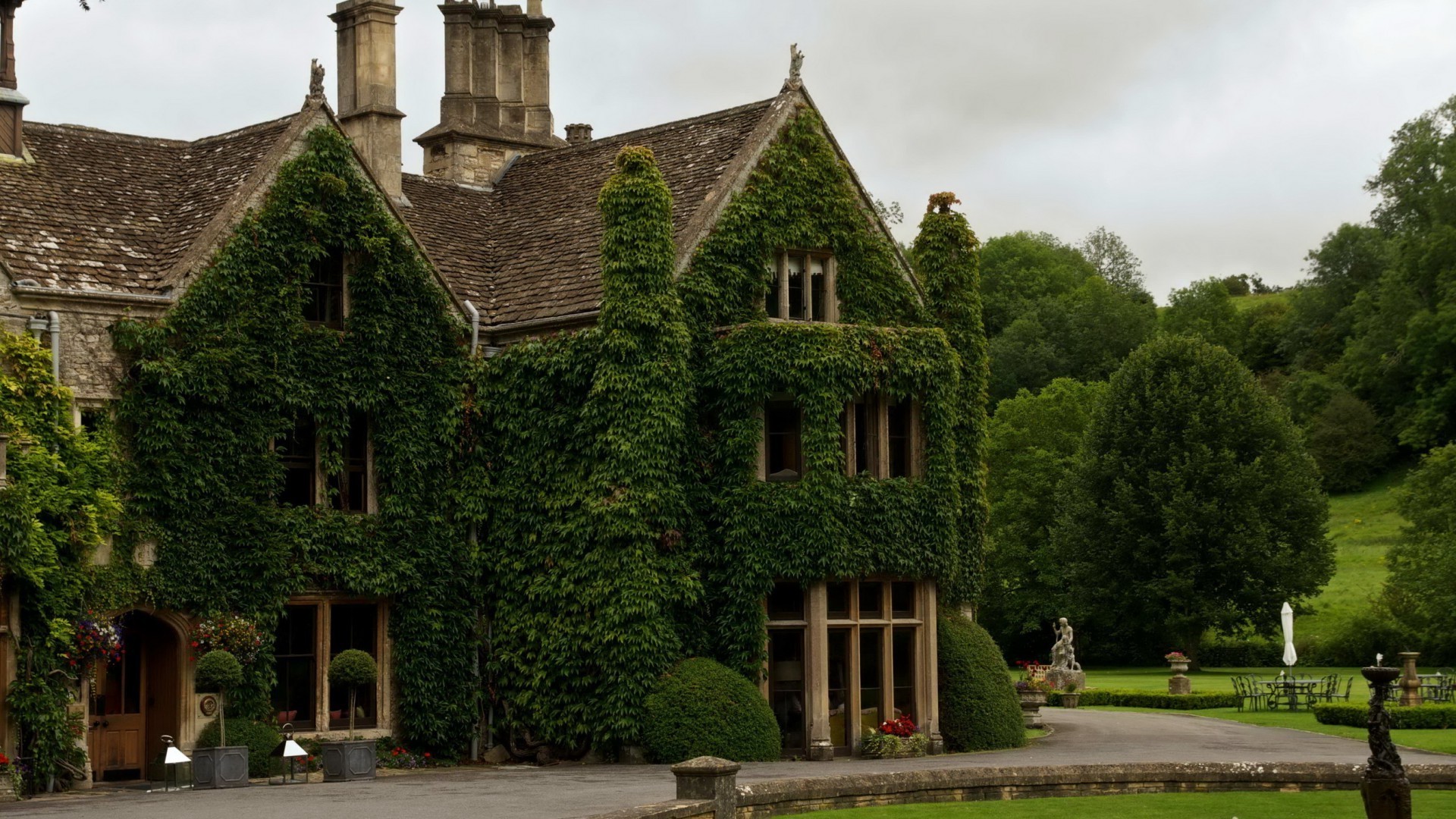 häuser und ferienhäuser architektur zuhause haus garten haus absicherung schloss herrenhaus alt reisen baum rasen im freien