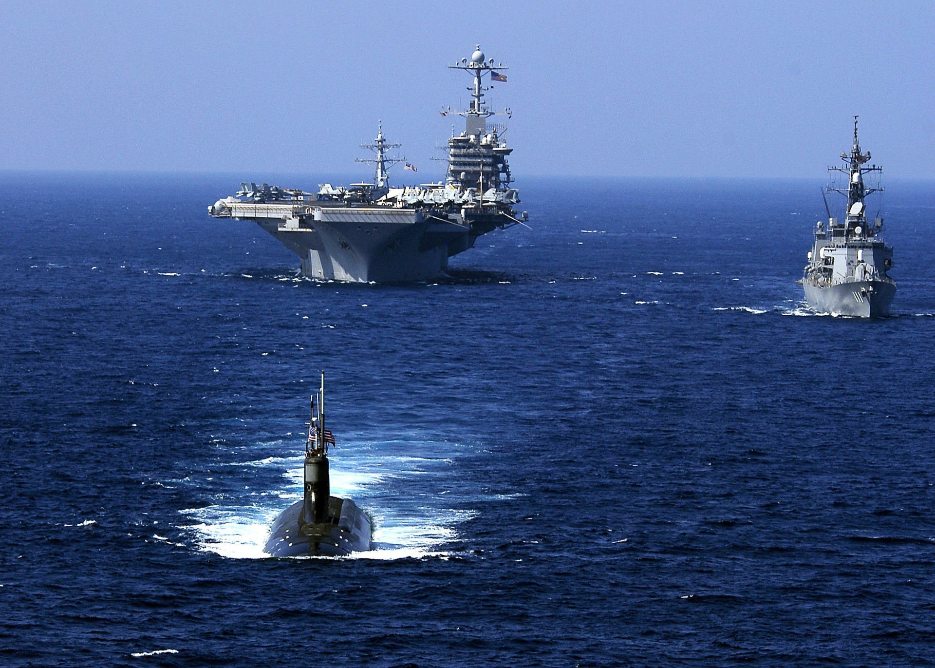 buques de guerra embarcaciones agua mar nave marina de guerra océano barco nave militar marina sistema de transporte coche marina viajes