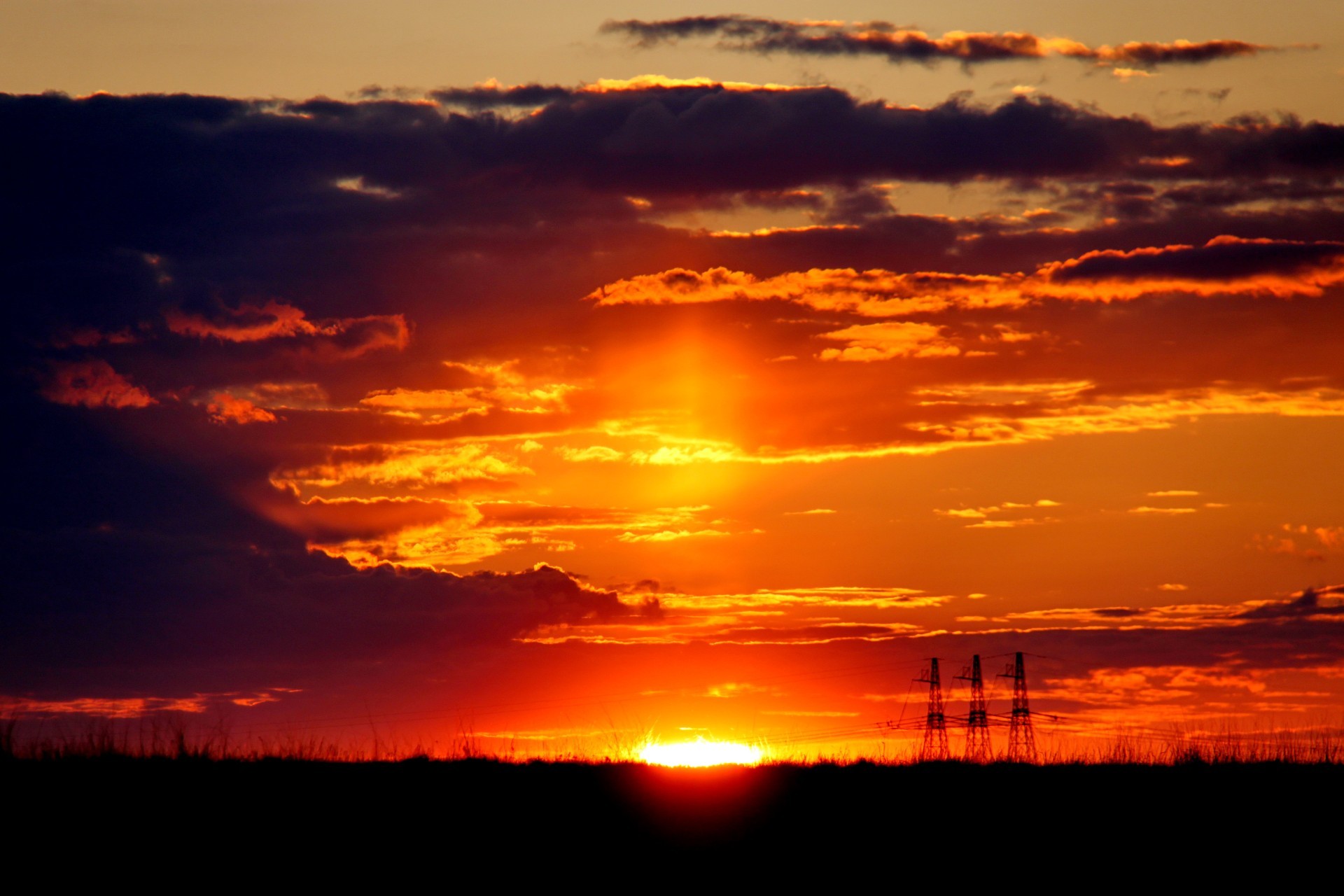 coucher de soleil et aube coucher de soleil aube soleil soir crépuscule ciel silhouette nature beau temps lumière