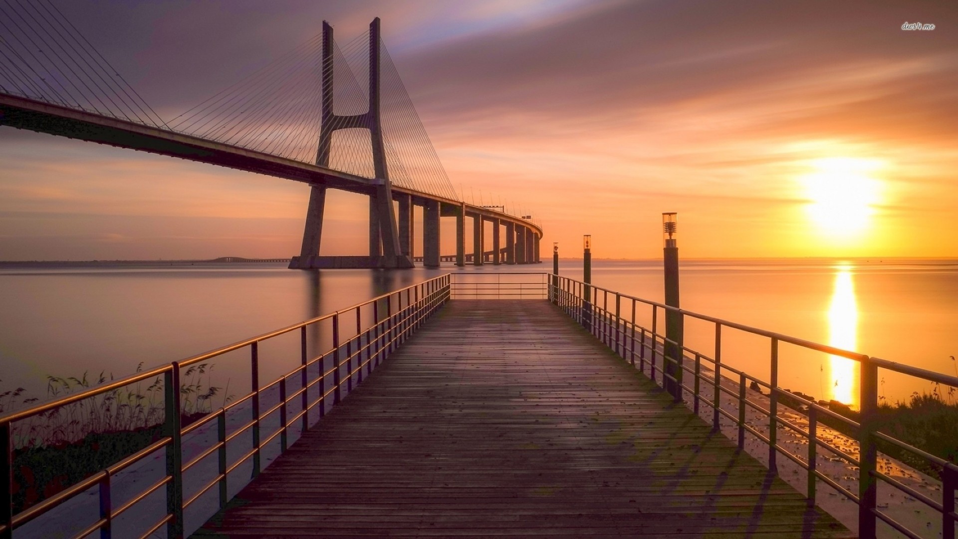 coucher de soleil et aube coucher de soleil pont eau aube mer océan jetée crépuscule soleil soir plage ciel lumière quai voyage paysage réflexion passerelle baie promenade