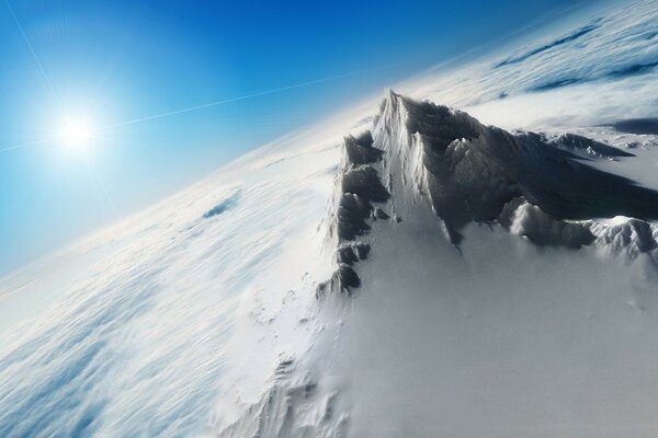 3d-Grafik, schneebedeckte Bergspitze unter klarem Himmel, von der Sonne beleuchtet