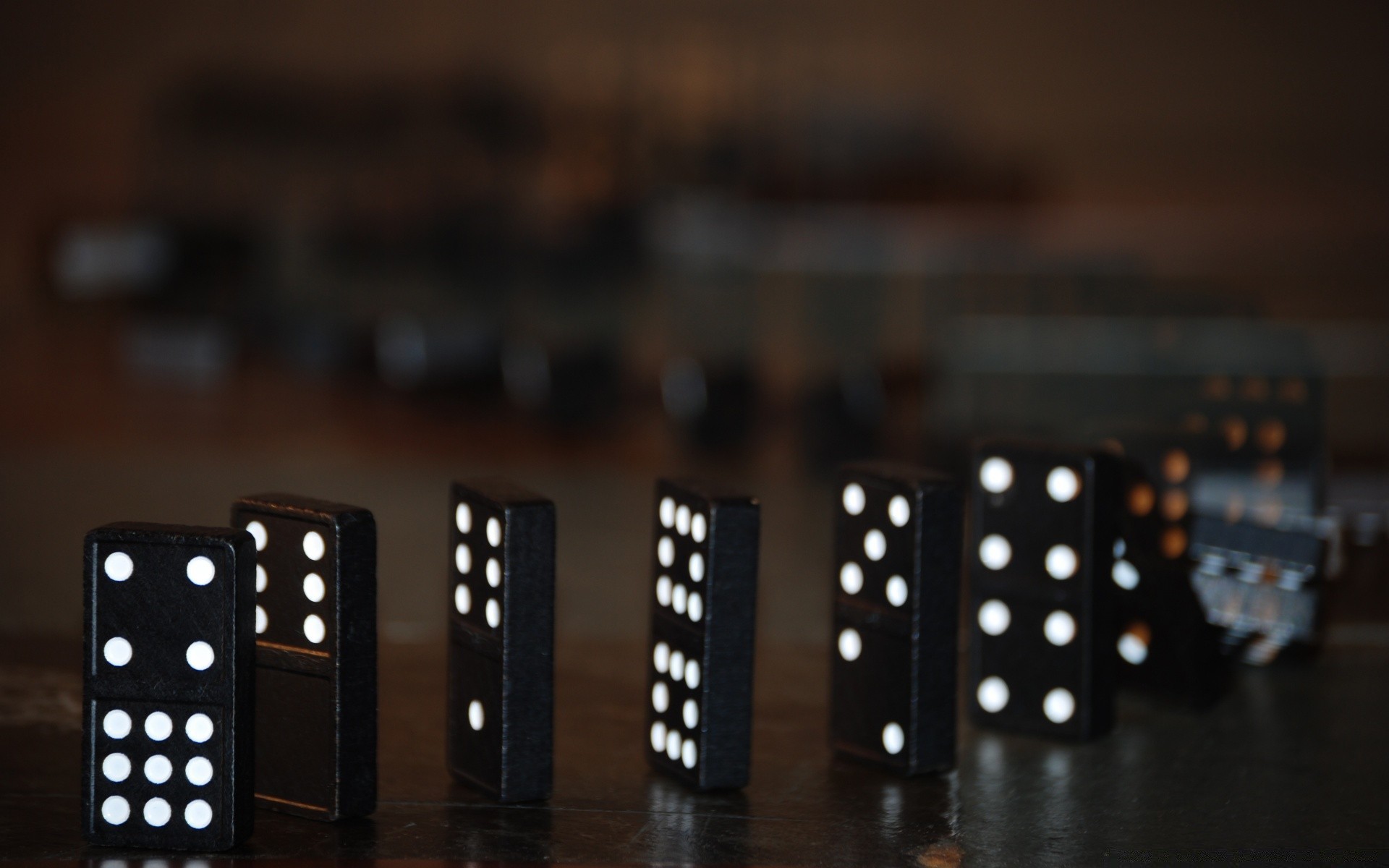 macro blur domino indoors dice gambling still life room reflection technology leisure light dof city game