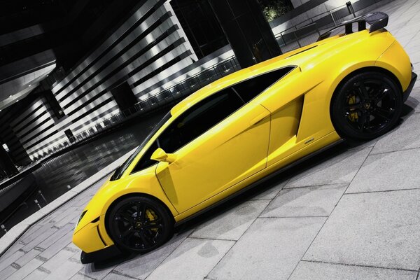 Yellow is the color of the car in the world