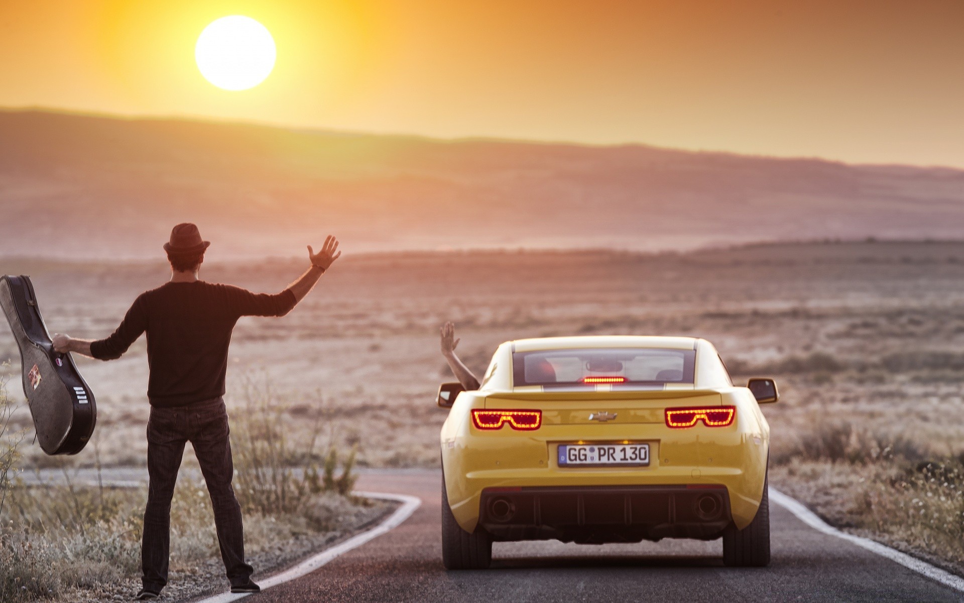 diğer makineler gün batımı seyahat yol çöl manzara güneş gökyüzü açık havada plaj şafak aksiyon araba araba ulaşım sistemi