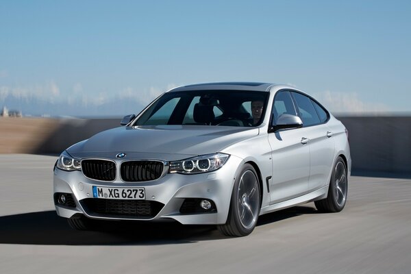 Bmw sports car in silver color