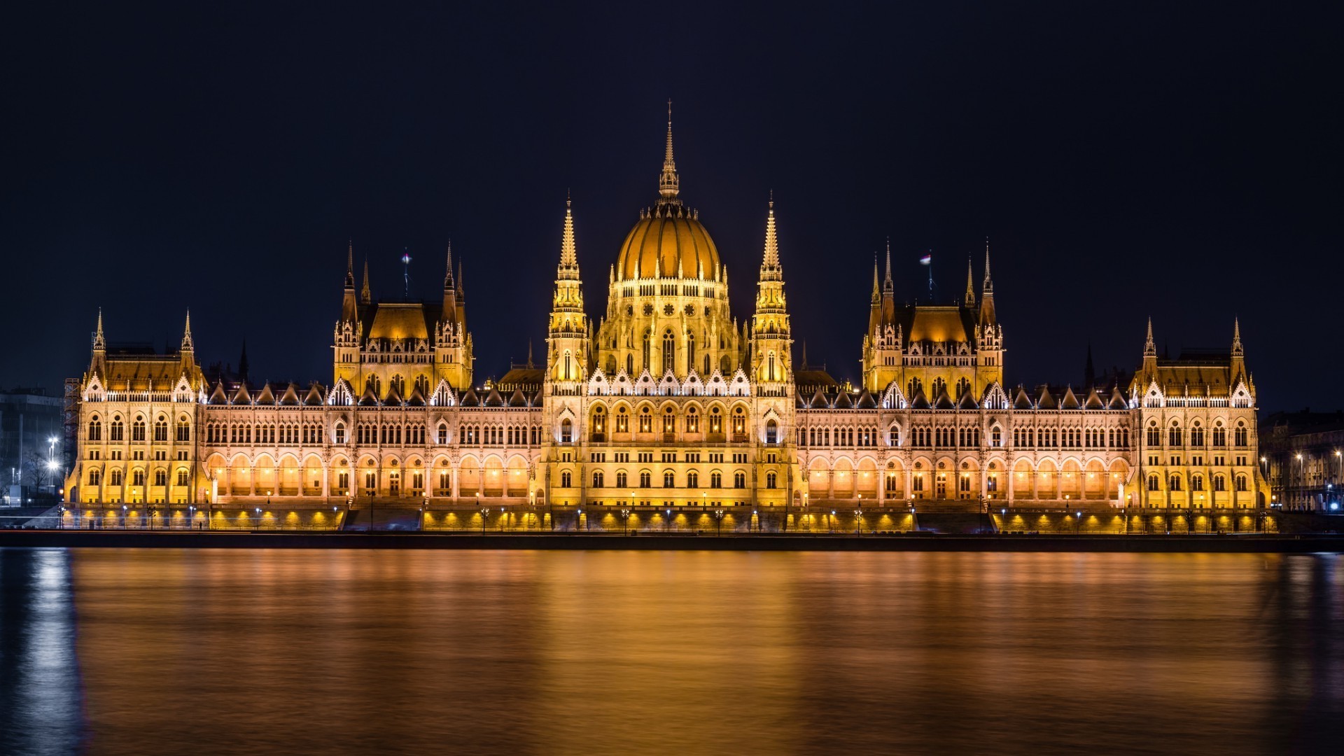 city and architecture architecture travel castle building city evening dusk outdoors sky tourism administration river parliament illuminated landmark sight water place reflection