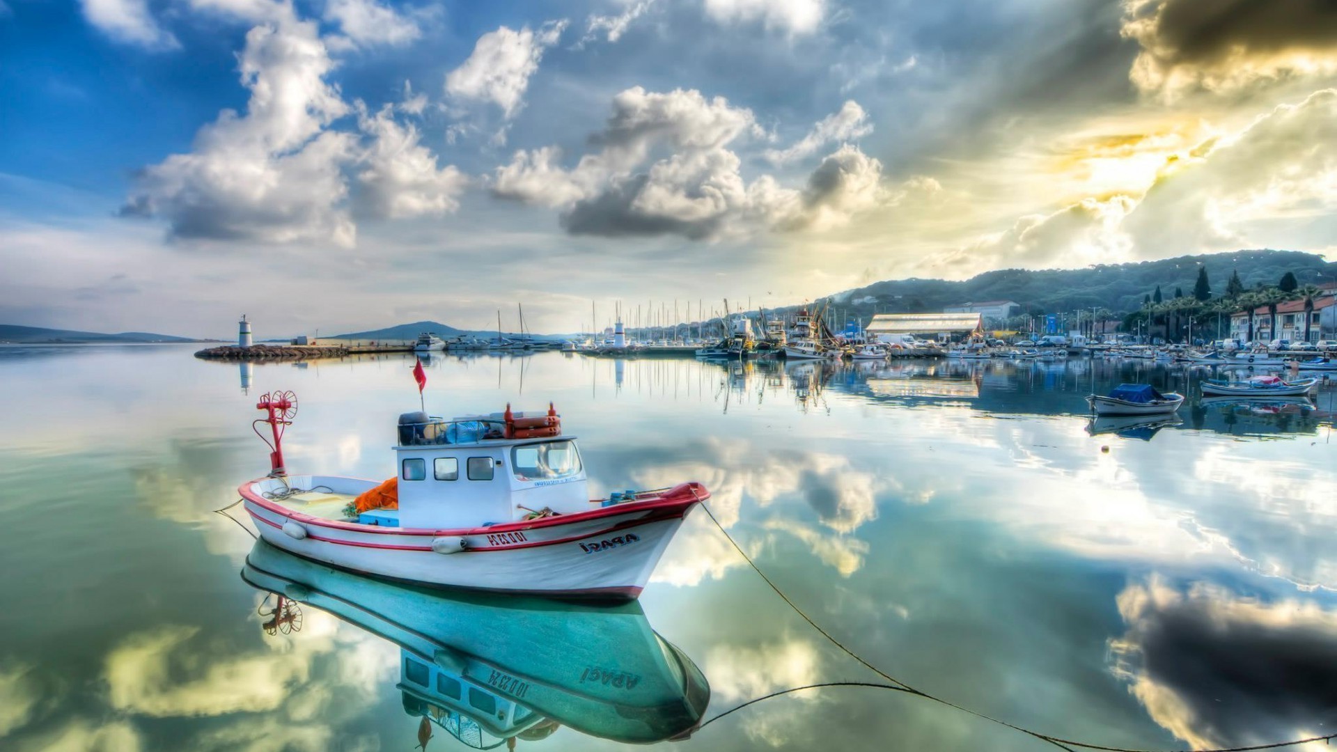 mer et océan eau bateau voyage mer bateau système de transport ciel océan navire coucher de soleil port mer jetée voiture réflexion aube