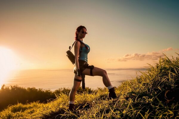 Lara Croft de vacaciones junto al mar