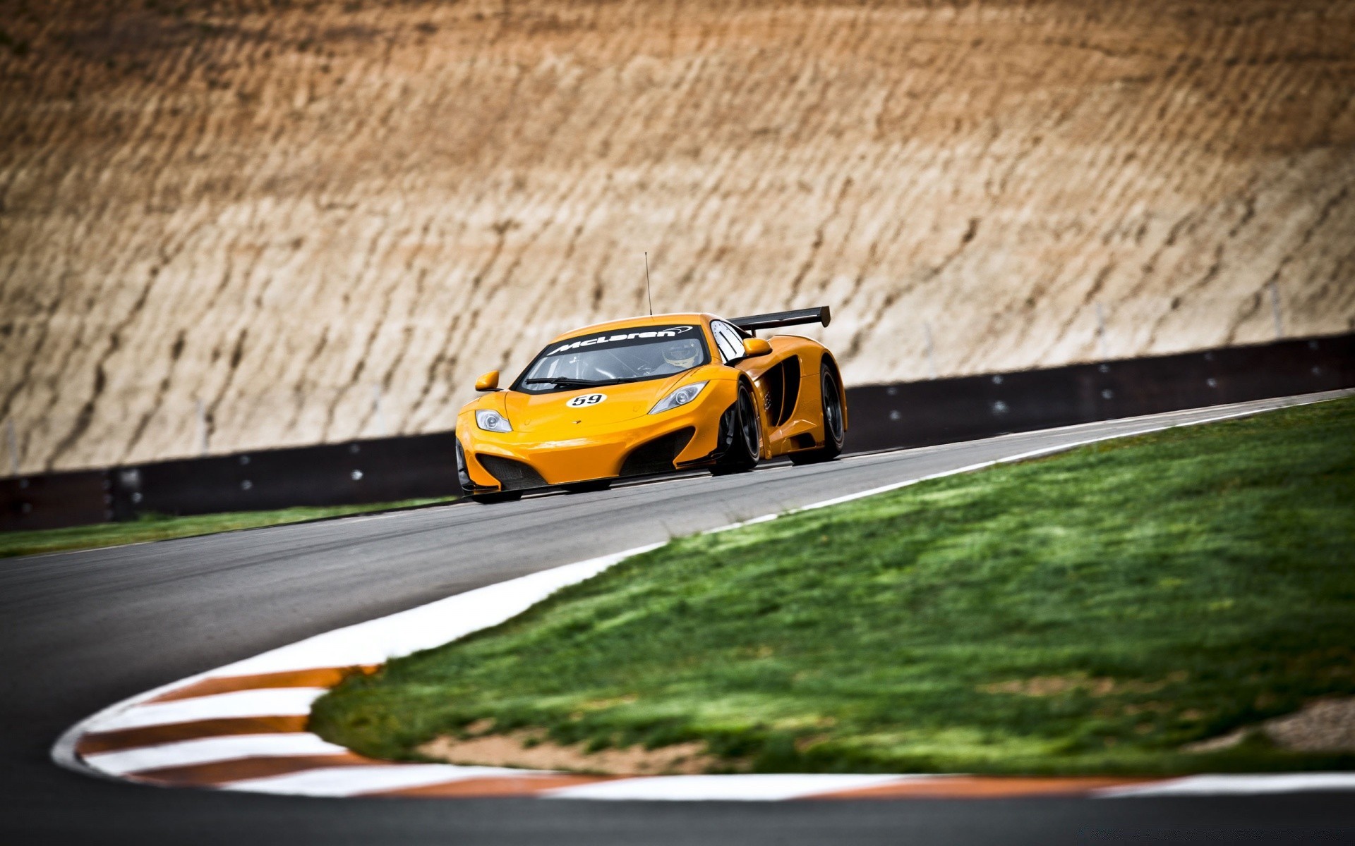 altri veicoli corse concorso campionato pista sport automobilistico auto azione auto veloce sistema di trasporto fretta strada asfalto