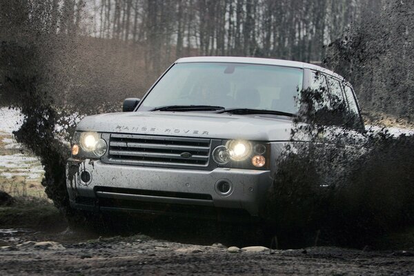 The road is muddy. Poor car