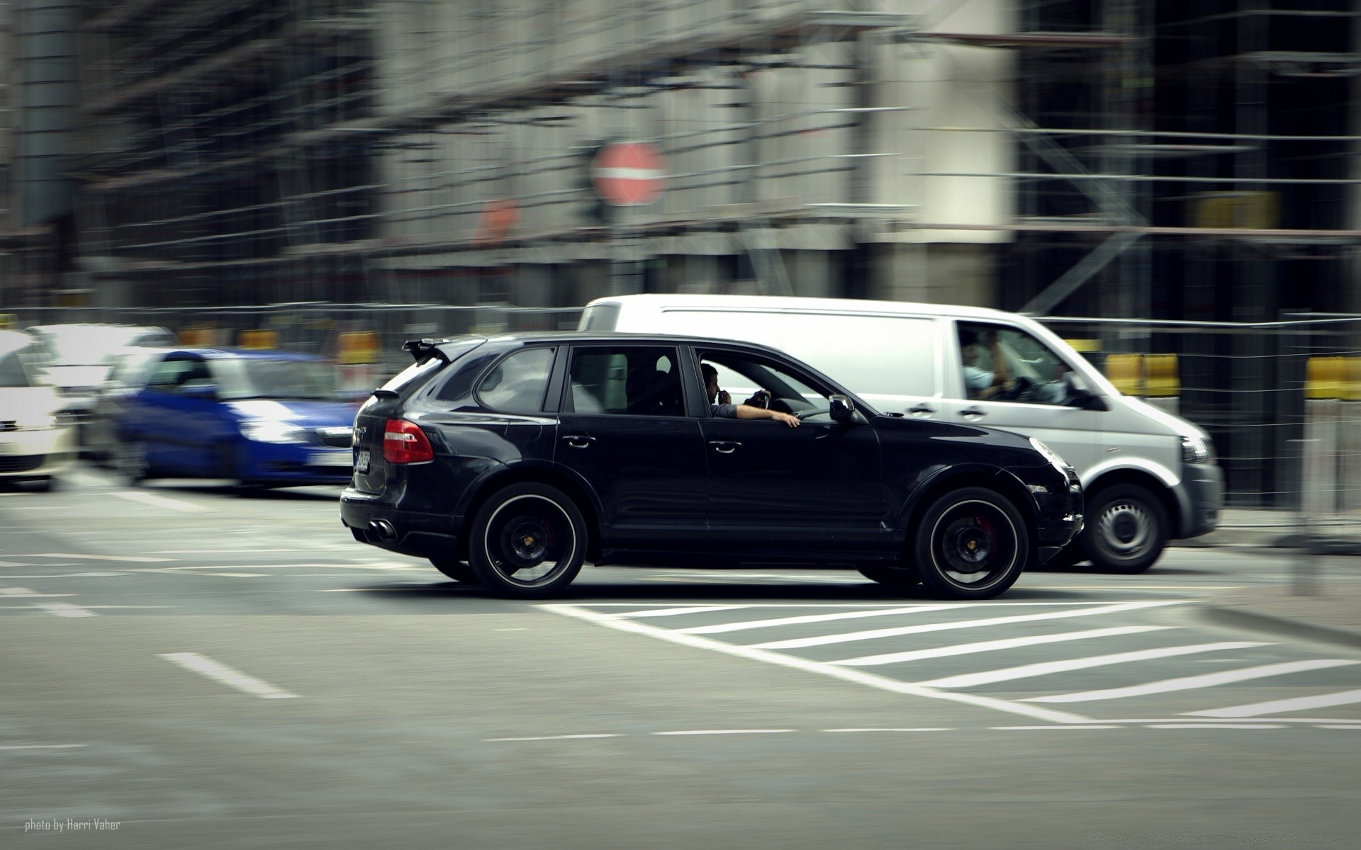 altri veicoli auto strada auto sistema di trasporto fretta asfalto traffico strada sfocatura corsa veloce azione marciapiede pista disco città sport automobilistici