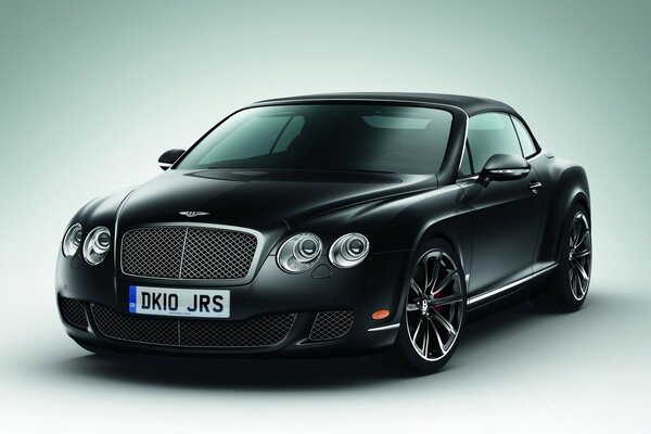 Schwarzes Auto Cabrio Bentley