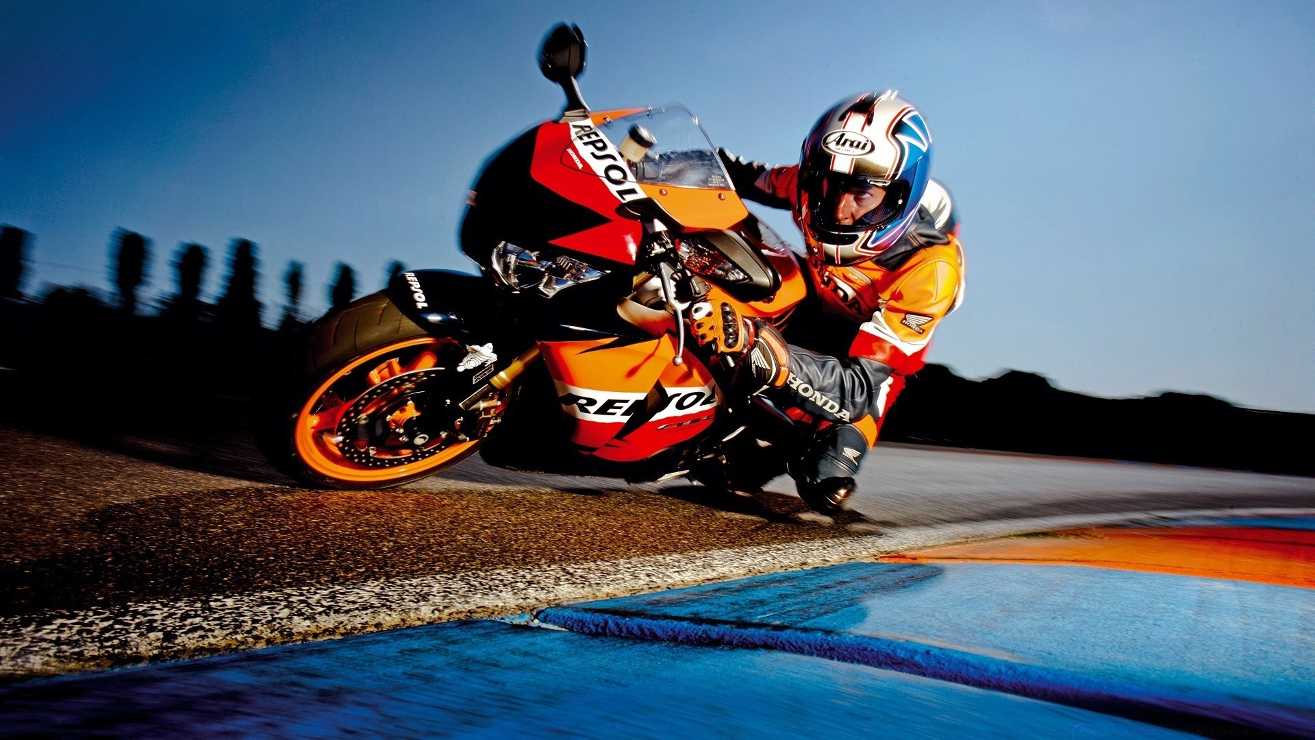 motocicletas corrida pressa competição bicicleta campeonato rápido carro piloto esporte drive faixa ação motorista