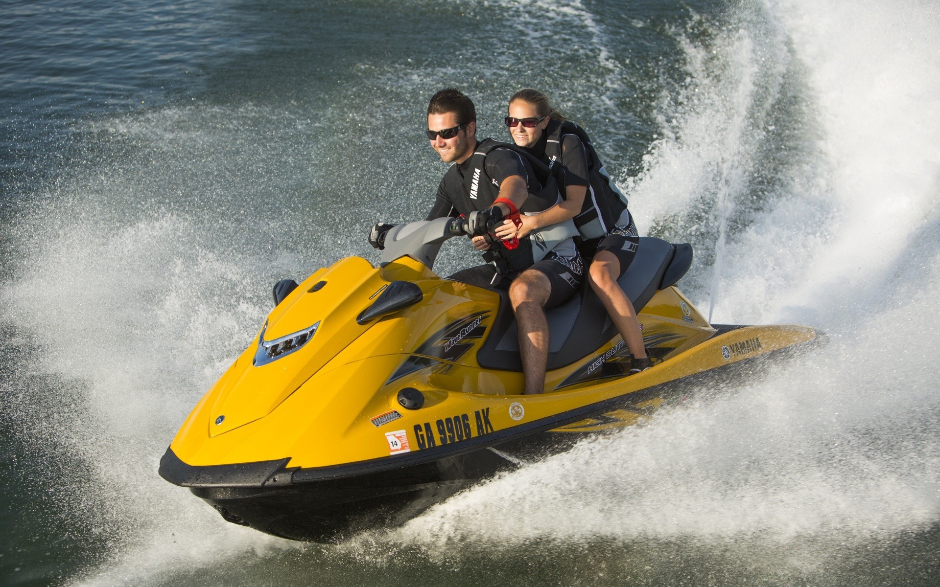 autre technique concours dépêchez-vous sport kayak action loisirs sports nautiques aventure excitation voiture splash rapide pulvérisation surf bateau plaisancier eau plaisir mouvement