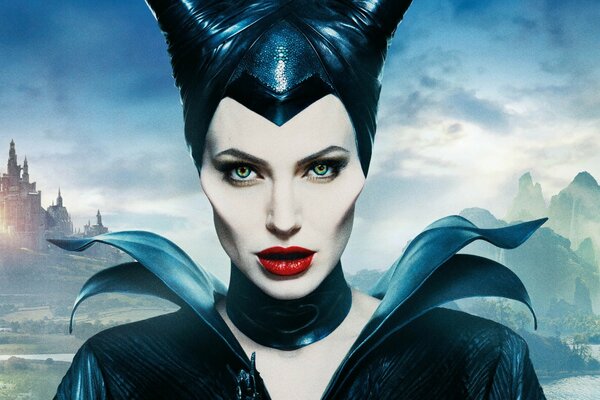 Angelina Jolie jako Maleficent