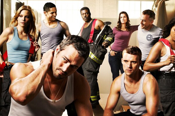 Chicago Fire seriale Obsada