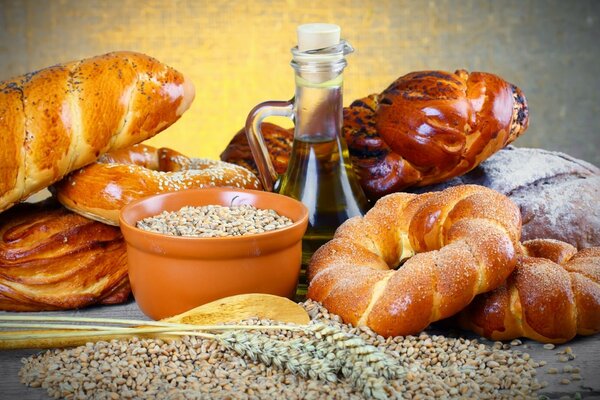 Vari prodotti da forno. Grano e pane