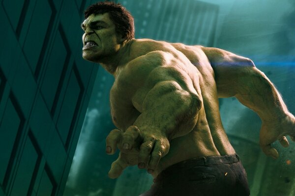 Hulk on the background of the city