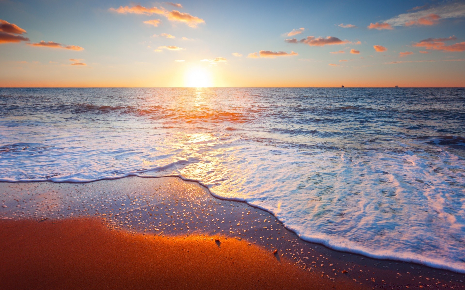 mer et océan coucher de soleil plage eau mer océan soleil aube mer sable paysage crépuscule voyage été soir surf beau temps vague vacances ciel