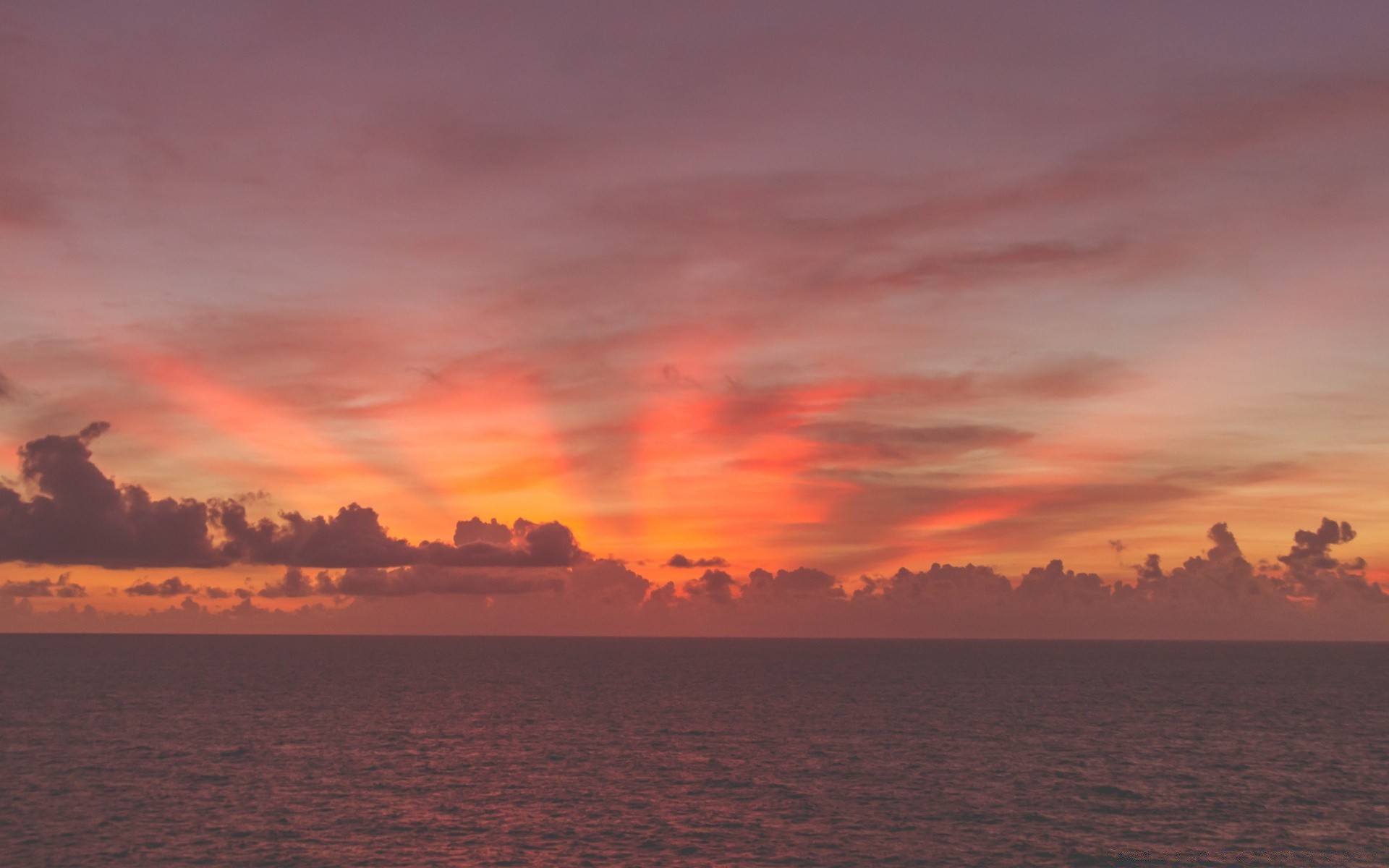 mare e oceano tramonto alba crepuscolo acqua sera mare sole cielo spiaggia paesaggio oceano all aperto paesaggio luce natura