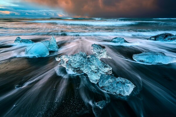 Incredibly beautiful sea ice